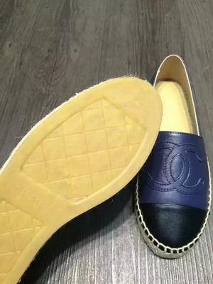 CHANEL Loafers Women--065